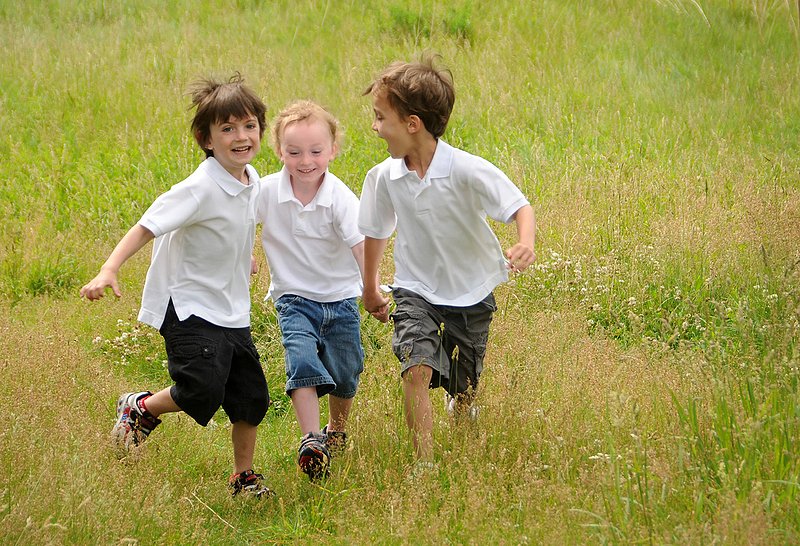 kids running 1.jpg