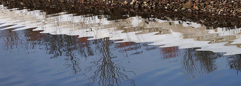 Little Stones and Snow.jpg ::                                