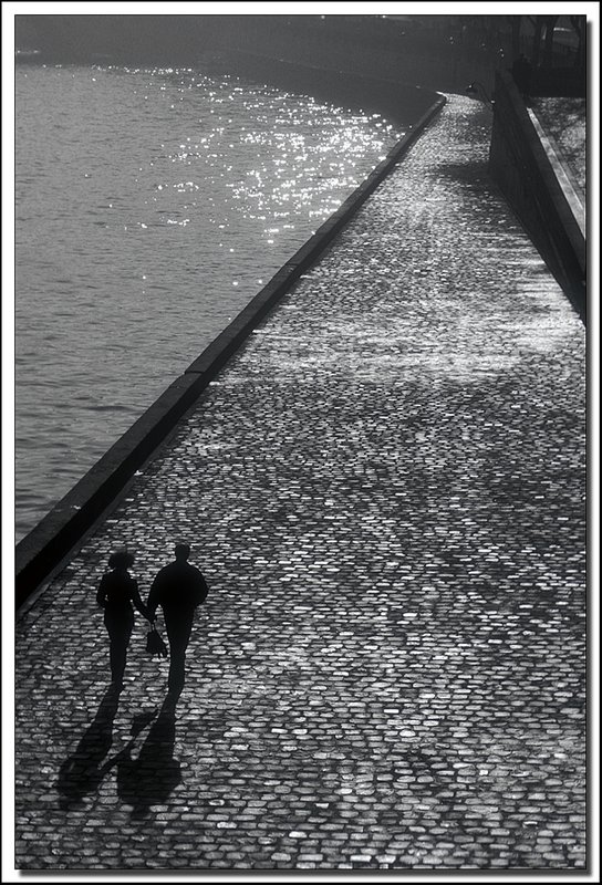 Paris-46-22-04-bw.jpg