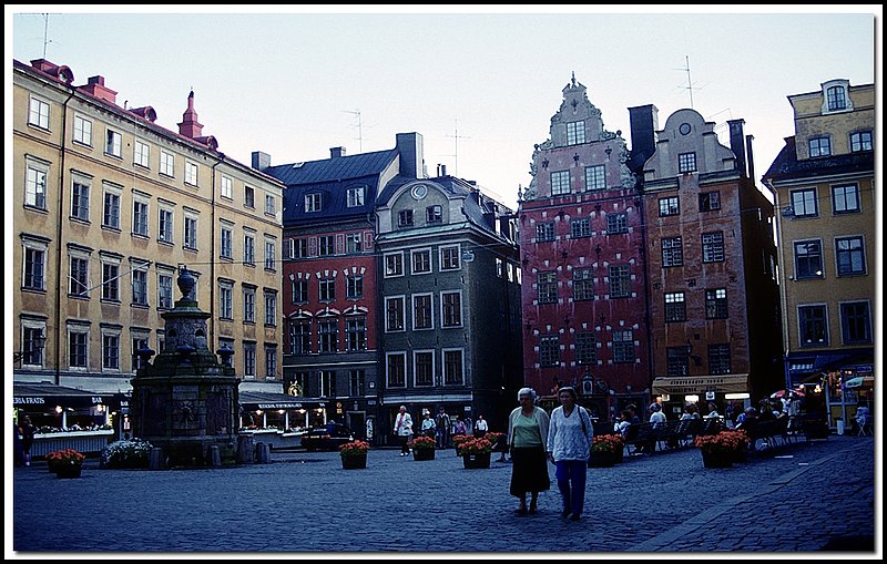 Stockholm-25-33-02.jpg