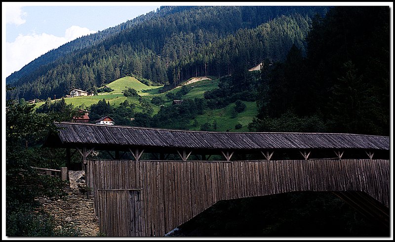 Switzerland-02-05-05.jpg