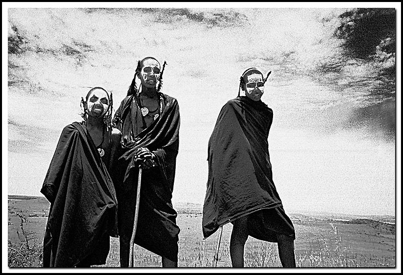 Tanzania-21-25-04-bw.jpg