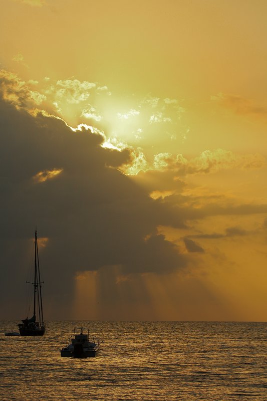 Golden sunset Negril Jamaica.jpg :: Negril Beach, Jamaica: Famous 7 mile beach of Jamaica