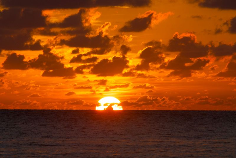 Sunset-1133-crop.jpg
