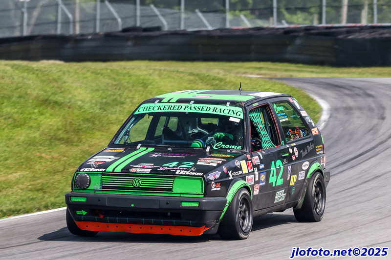 20250810-J1068MK.jpg :: Aug 10, 2025: Ohio Valley Region SCCA Regional Road Race at Mid-Ohio Sports Car Course