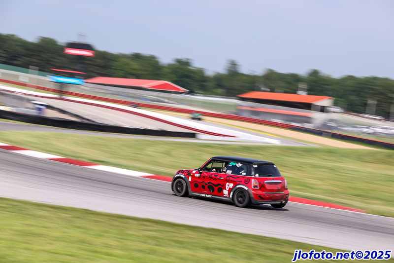 20250810-J1176MK.jpg :: Aug 10, 2025: Ohio Valley Region SCCA Regional Road Race at Mid-Ohio Sports Car Course