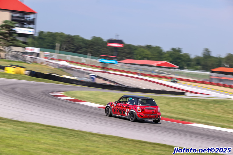 20250810-J1178MK.jpg :: Aug 10, 2025: Ohio Valley Region SCCA Regional Road Race at Mid-Ohio Sports Car Course