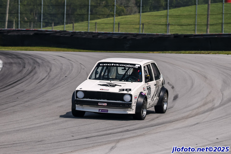 20250810-J1337MK.jpg :: Aug 10, 2025: Ohio Valley Region SCCA Regional Road Race at Mid-Ohio Sports Car Course