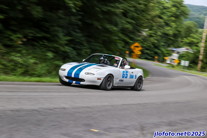 20250823-J0303CMK(1).jpg :: Aug 23, 2025: Bellefontaine Hill Climb Revival, The Hill Climb