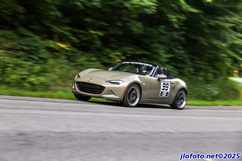 20250823-J0326CMK.jpg :: Aug 23, 2025: Bellefontaine Hill Climb Revival, The Hill Climb