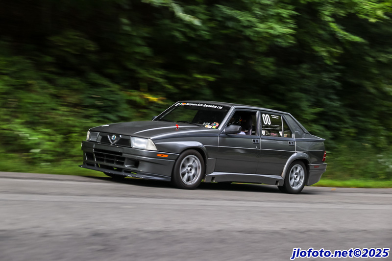 20250823-J0365CMK.jpg :: Aug 23, 2025: Bellefontaine Hill Climb Revival, The Hill Climb