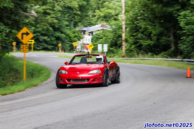 20250823-J0392CMK(1).jpg :: Aug 23, 2025: Bellefontaine Hill Climb Revival, The Hill Climb