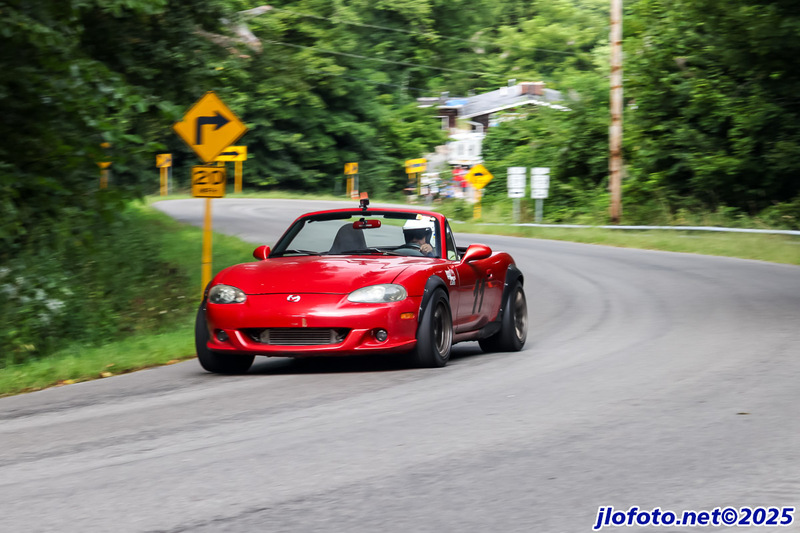 20250823-J0393CMK.jpg :: Aug 23, 2025: Bellefontaine Hill Climb Revival, The Hill Climb