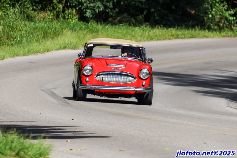 20250823-J0447CMK(1).jpg :: Aug 23, 2025: Bellefontaine Hill Climb Revival, The Hill Climb