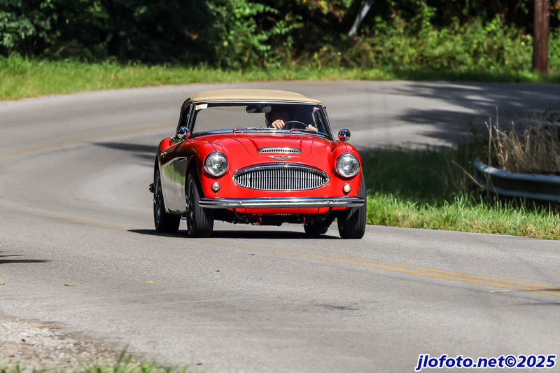 20250823-J0451CMK(1).jpg :: Aug 23, 2025: Bellefontaine Hill Climb Revival, The Hill Climb