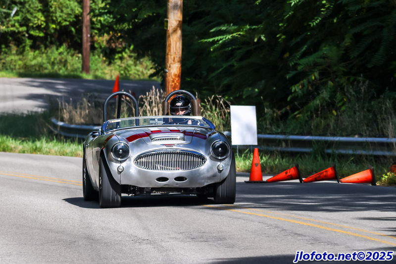 20250823-J0510CMK(1).jpg :: Aug 23, 2025: Bellefontaine Hill Climb Revival, The Hill Climb