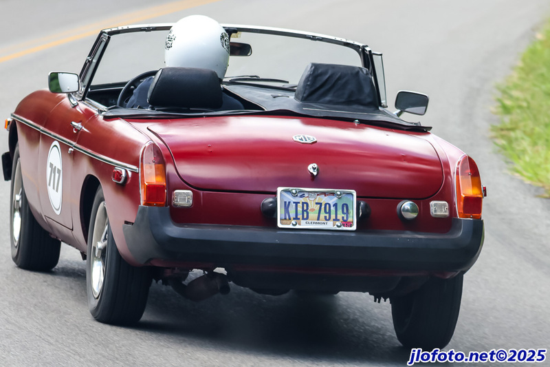 20250823-J0771CMK(1).jpg :: Aug 23, 2025: Bellefontaine Hill Climb Revival, The Hill Climb