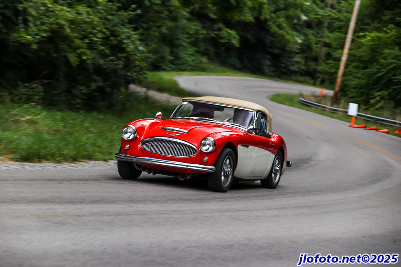 20250823-J1252CMK(1).jpg :: Aug 23, 2025: Bellefontaine Hill Climb Revival, The Hill Climb