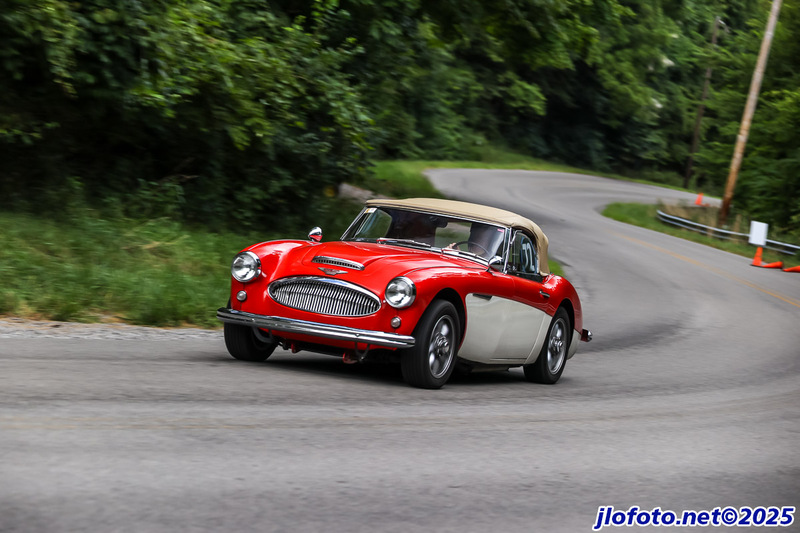 20250823-J1253CMK(1).jpg :: Aug 23, 2025: Bellefontaine Hill Climb Revival, The Hill Climb