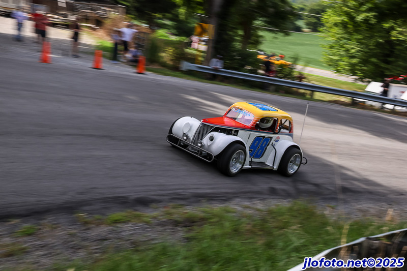20250823-J2365CMK(1).jpg :: Aug 23, 2025: Bellefontaine Hill Climb Revival, The Hill Climb