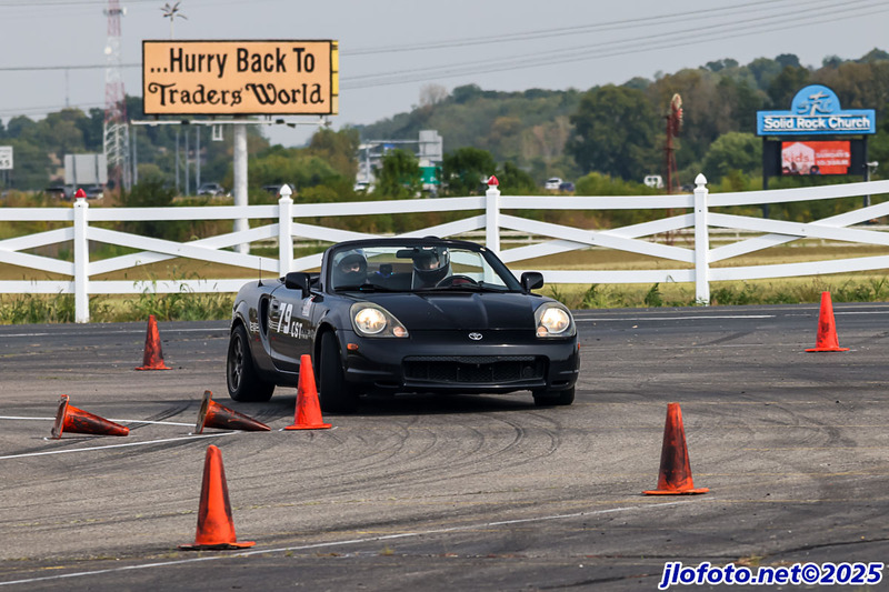 20250921-0808J(c)JLoewe.jpg :: Sep 21, 2025: SCCA Regional Solo II - Cincinnati Region at Traders World, Lebanon, Ohio