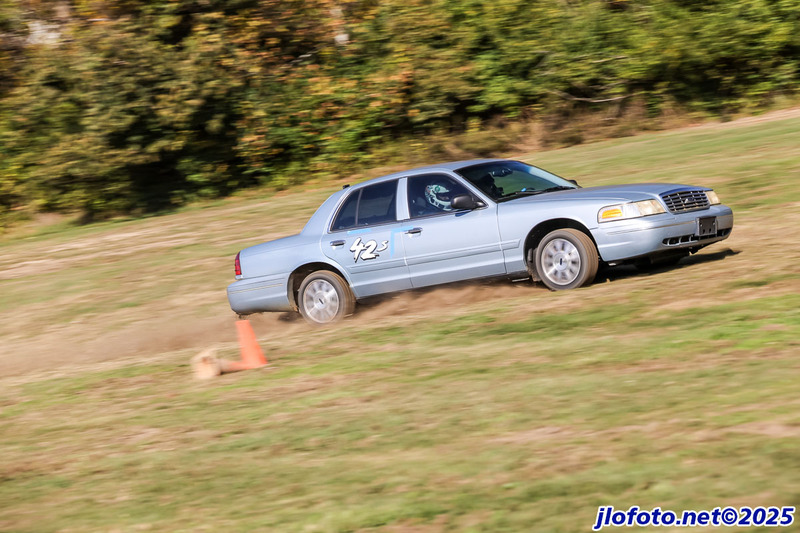 20251026-0781JMK.jpg :: Oct 26, 2025: SCCA Regional RallyX, Ohio Valley Region, Cincy Region, at Edgewater Motorsports Park, Cleves,  Ohio