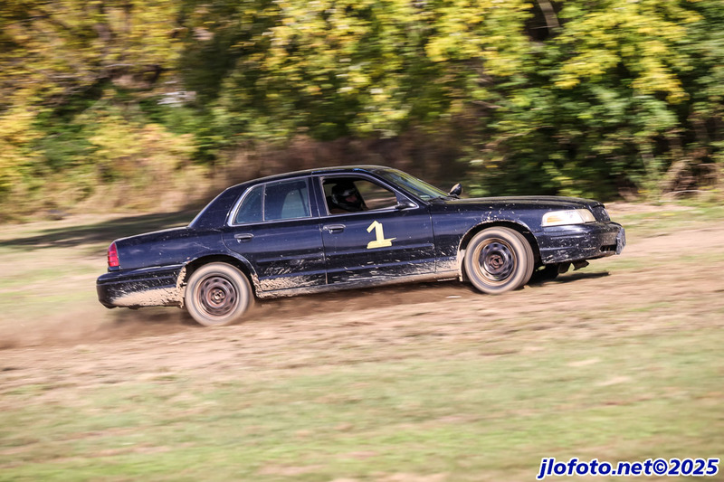 20251026-0858JMK.jpg :: Oct 26, 2025: SCCA Regional RallyX, Ohio Valley Region, Cincy Region, at Edgewater Motorsports Park, Cleves,  Ohio