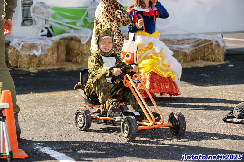 20251101-0252JMK.jpg :: Nov01, 2025: SCCA Trunk or Treat - Cincinnati Region at Traders World, Lebanon, Ohio