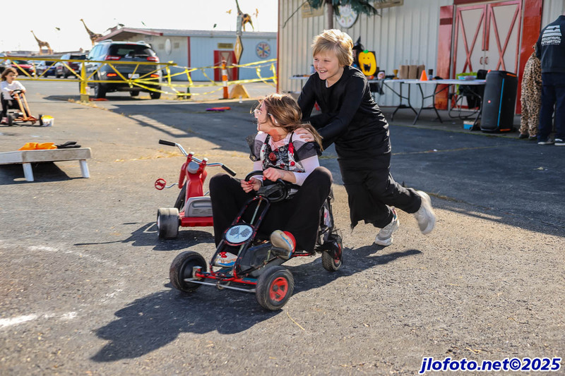 20251101-0272JMK(1).jpg :: Nov01, 2025: SCCA Trunk or Treat - Cincinnati Region at Traders World, Lebanon, Ohio