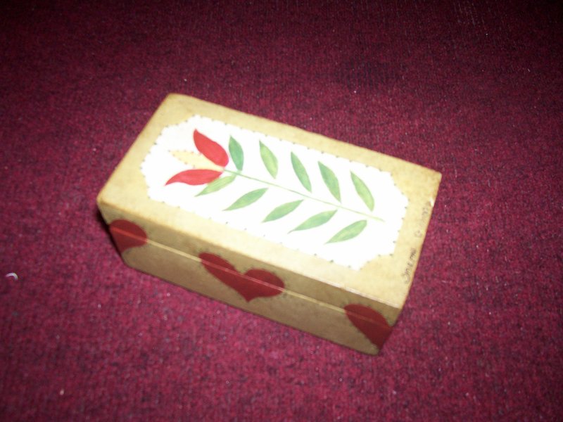 100_1612.jpg :: Vintage lift top box hand decorated 2.5x5 $45.00