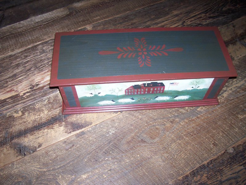 100_1692.jpg :: New England, Rufus Porter style box with hinged lidd 7x8x22
$165.00