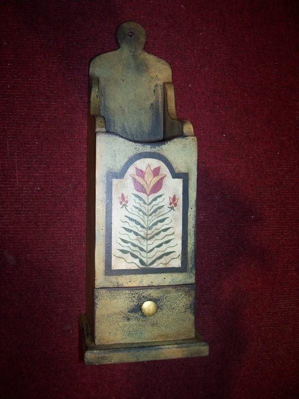 100_1782.jpg :: Pipe box with decoration $85.00