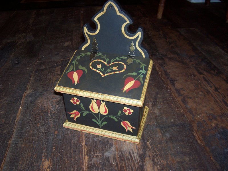 100_1874.jpg :: salt box $95.00