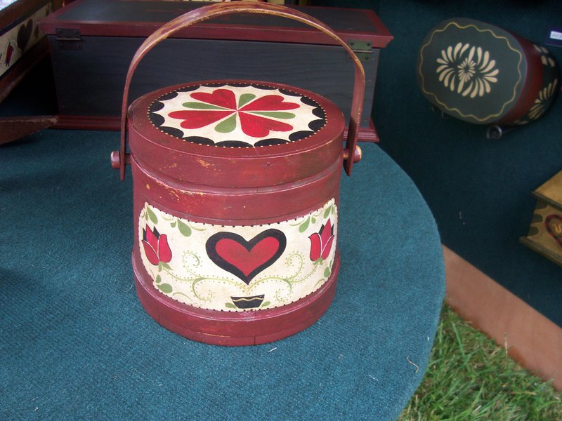 sold..17.jpg :: Vintage firkin with dutch design $125.00