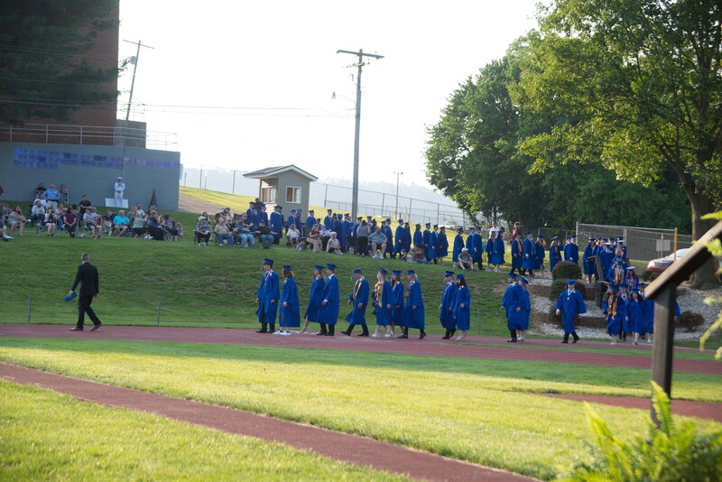 _DSC9016MHSGrad25.jpg