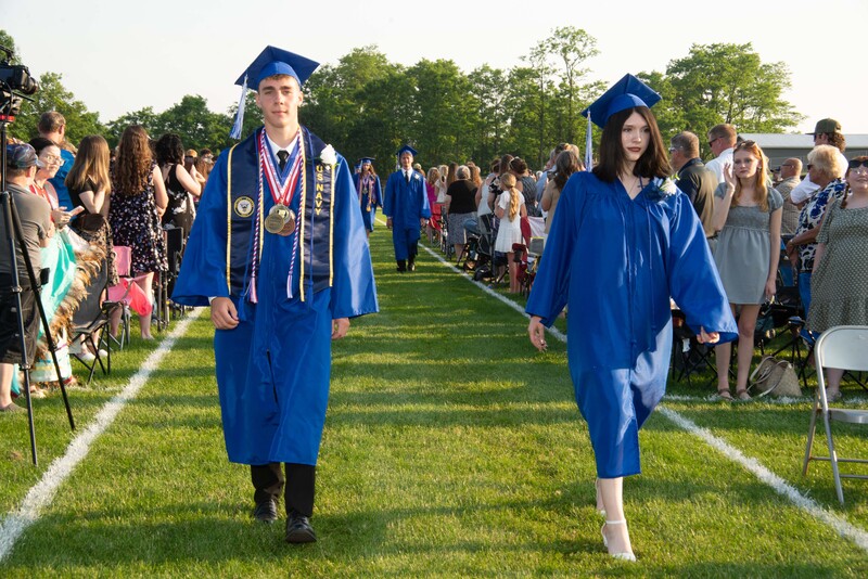 _DSC9028MHSGrad25.jpg