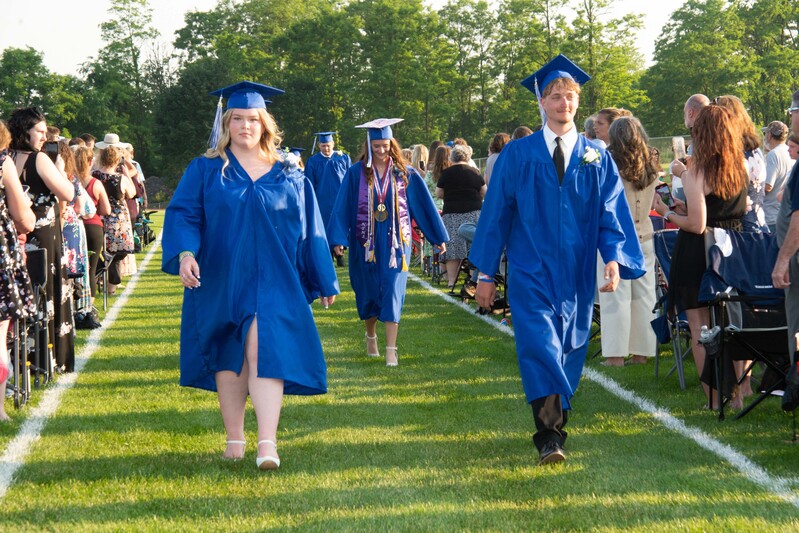 _DSC9029MHSGrad25.jpg