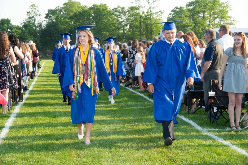 _DSC9031MHSGrad25.jpg