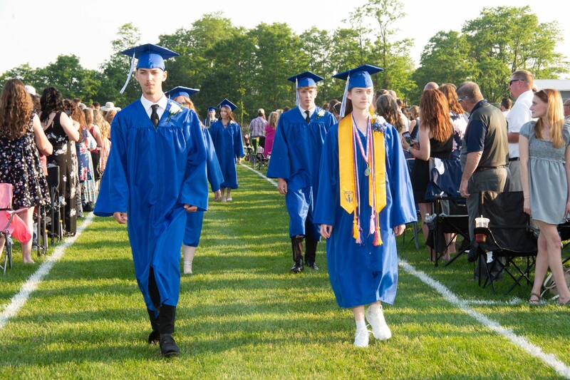 _DSC9032MHSGrad25.jpg