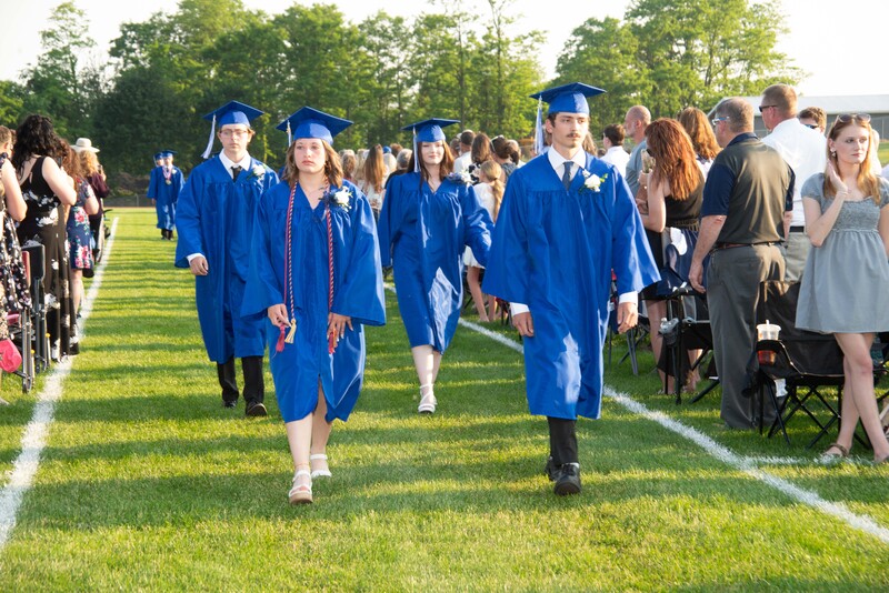 _DSC9043MHSGrad25.jpg