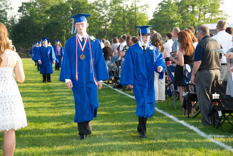 _DSC9048MHSGrad25.jpg