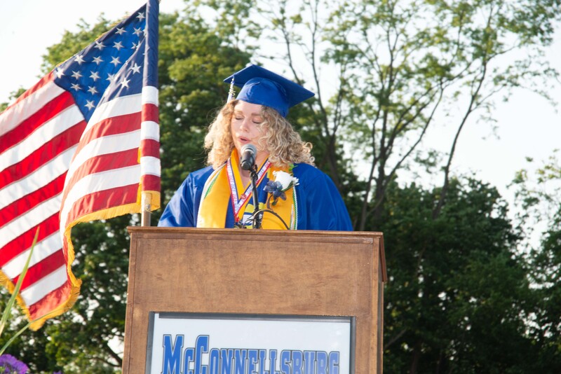 _DSC9059MHSGrad25.jpg