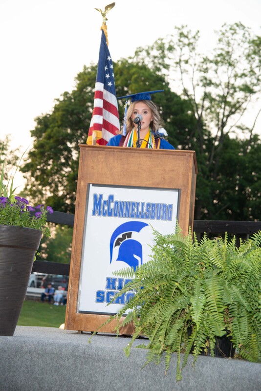 _DSC9129MHSGrad25.jpg