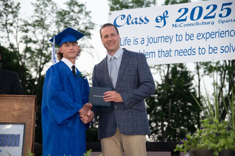 _DSC9267MHSGrad25.jpg