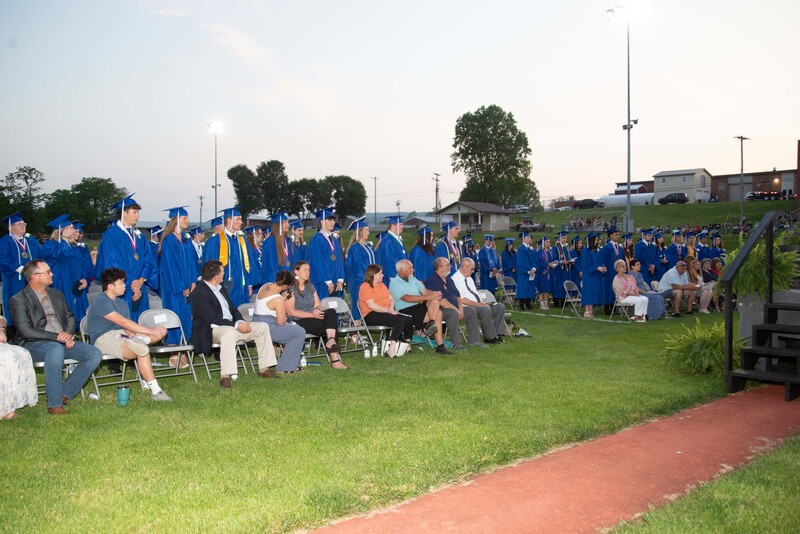 _DSC9270MHSGrad25.jpg