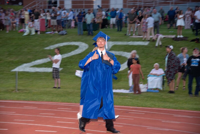 _DSC9299MHSGrad25.jpg