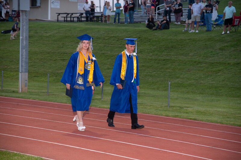 _DSC9302MHSGrad25.jpg