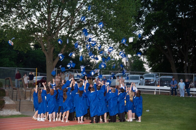 _DSC9306MHSGrad25.jpg