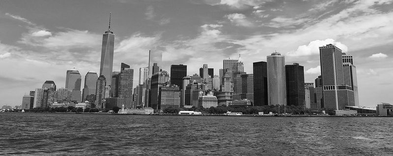 Lower Manhattan Skyline.jpg