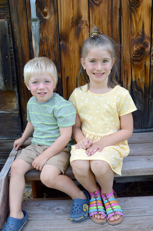MT Family Photos 01.jpg